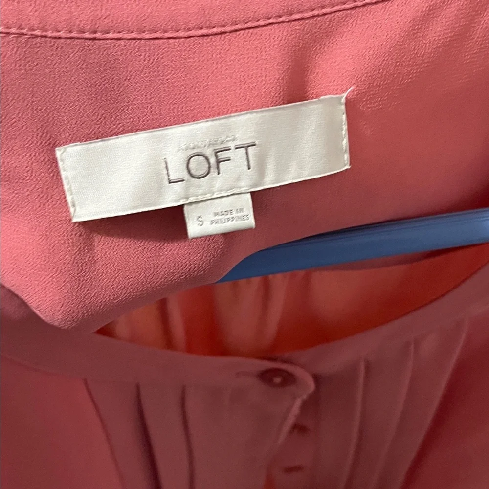LOFT Rose Pink Pleated Button-Front Blouse - Picture 2 of 4